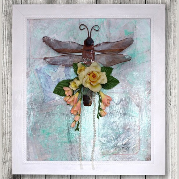 Framed Dragonfly art, mixed media, Vintage Flowers, Pearls, French romantic - Picture 2 of 12